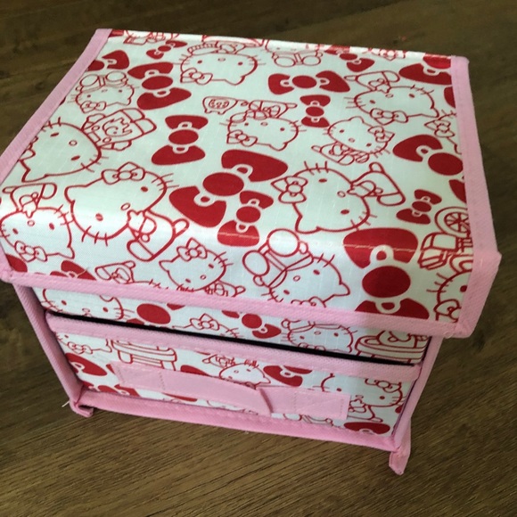 HELLO KITTY-NWT Foldable Storage Box - Picture 11 of 11